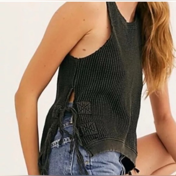 Free People Tops - Free People One Sleeveless Interlaken Tank in Wash Black, Size L
